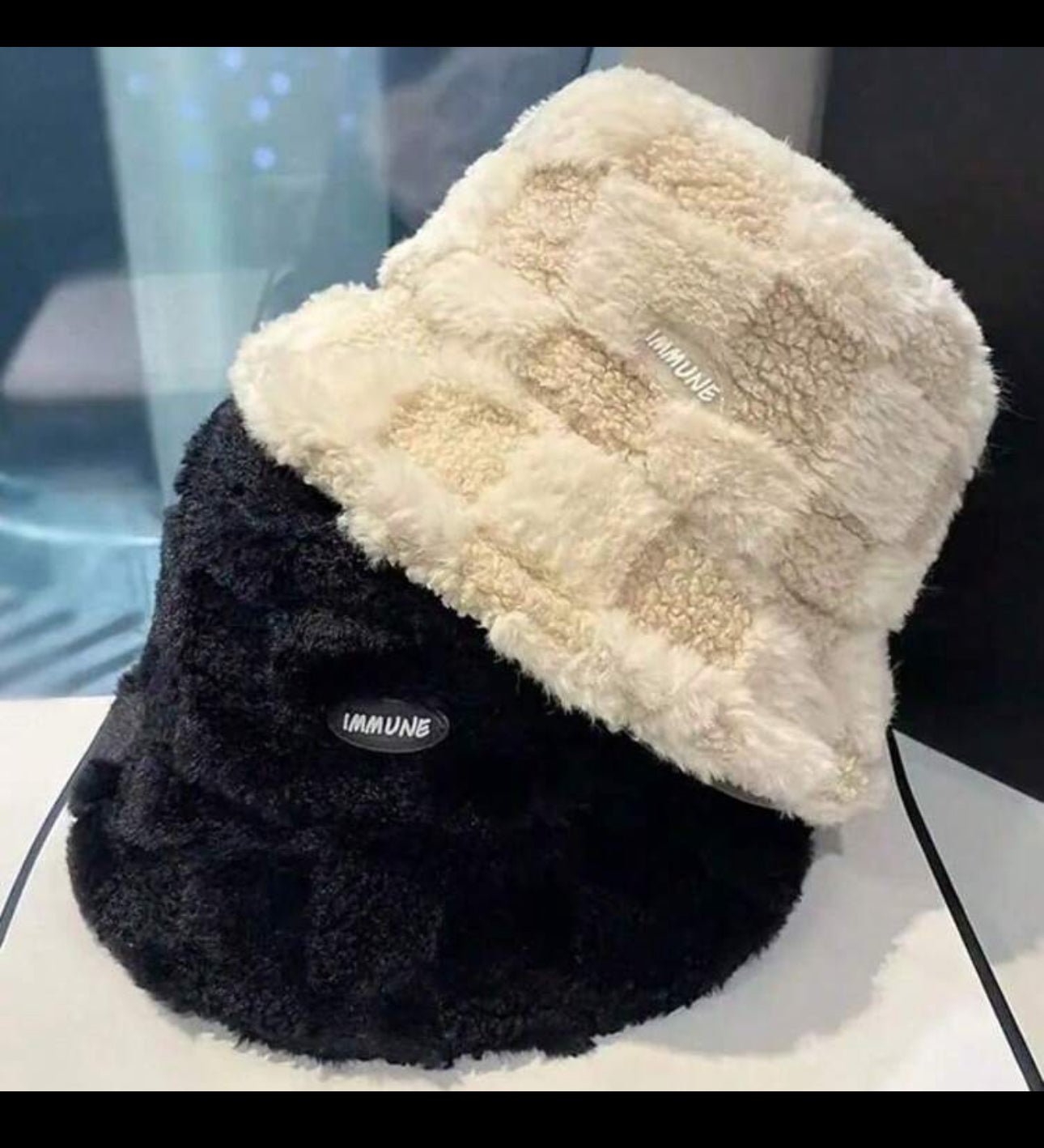 Winter fur bucket hat