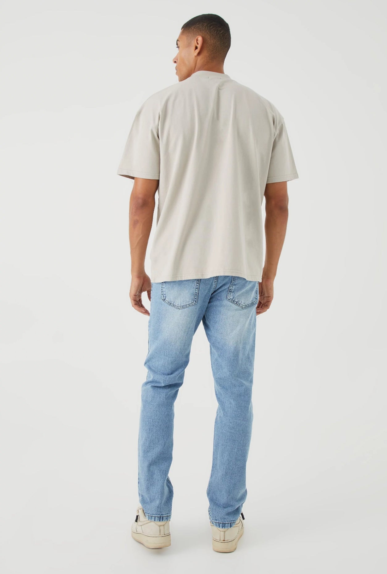 straight rigid jeans