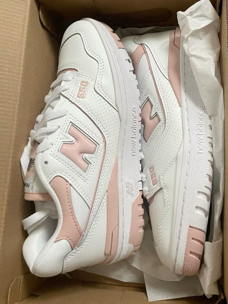New Balance 550 “White Pink”