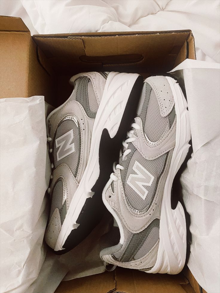 New Balance 530
