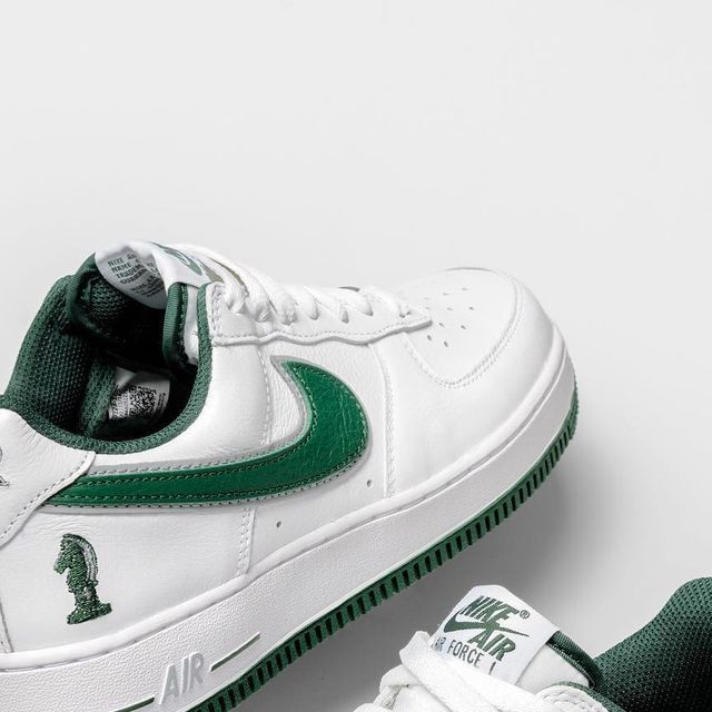 Nike Air Force 1 Horseman Low