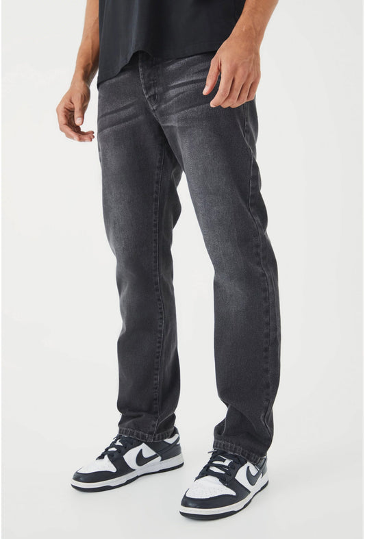 STRAIGHT-LEG JEANS