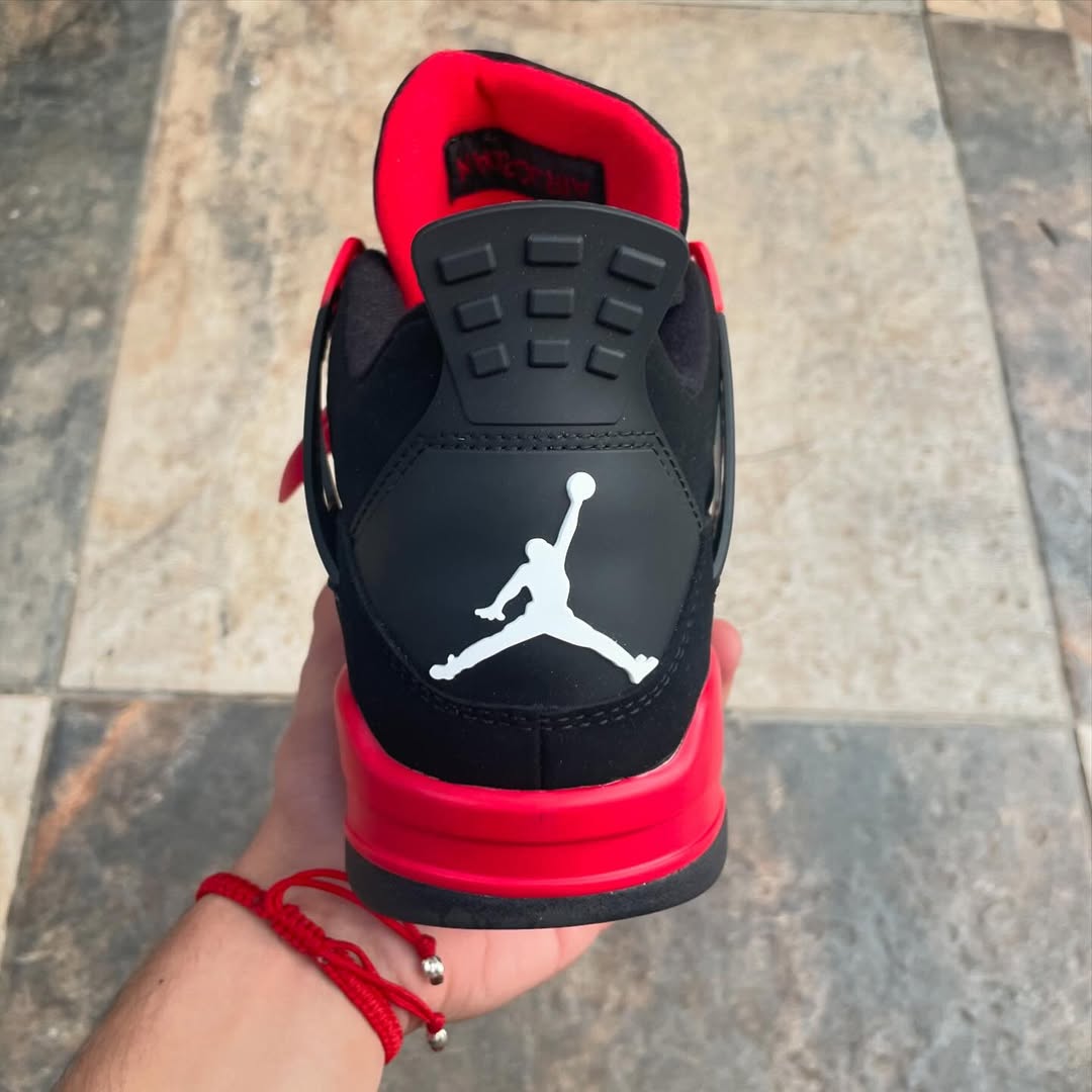 Jordan 4