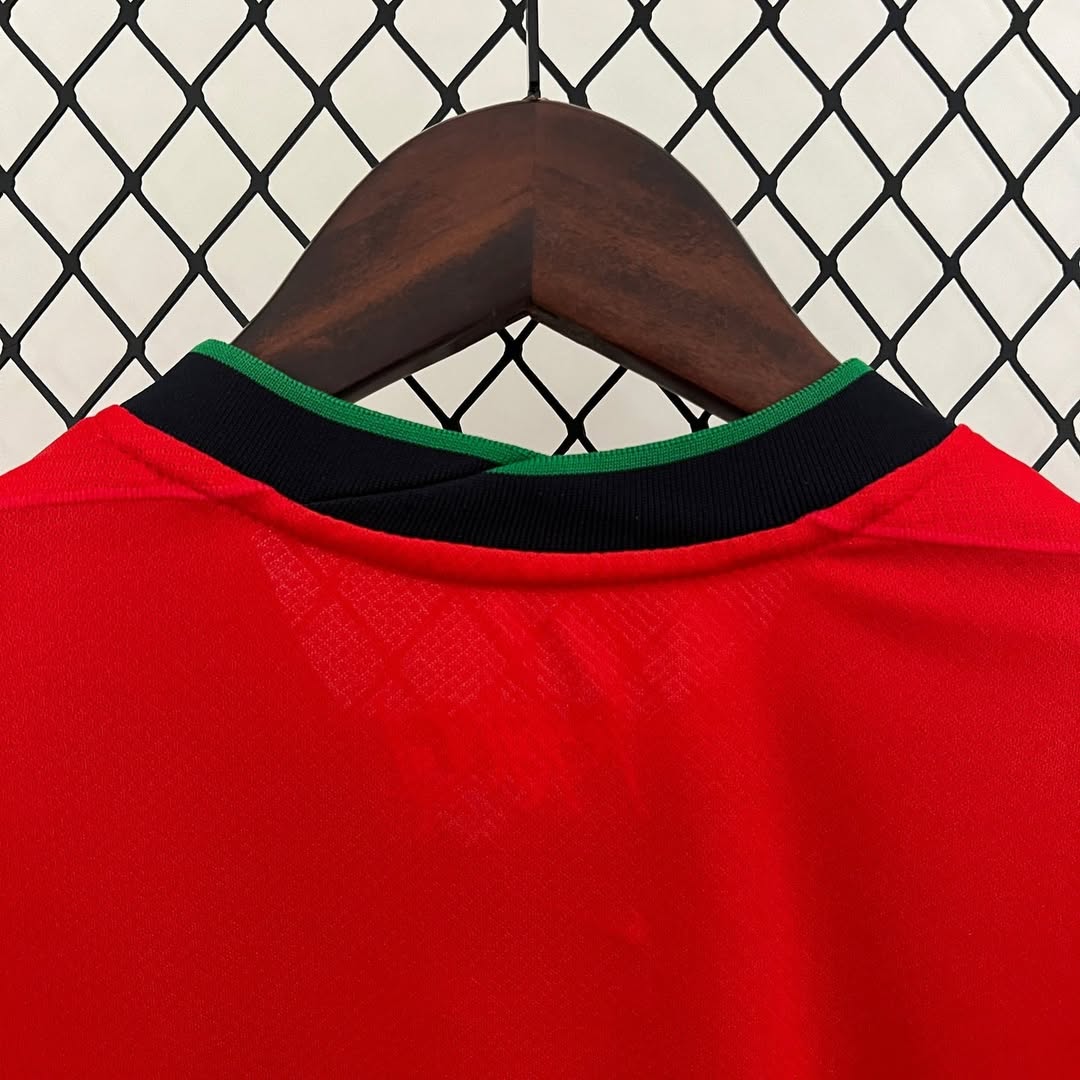 Portugal shirt (red)