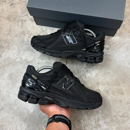 New balance 1906R